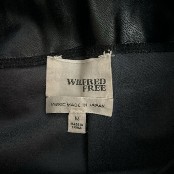 Aritzia Vegan Leather Legging - Picture 2 of 2